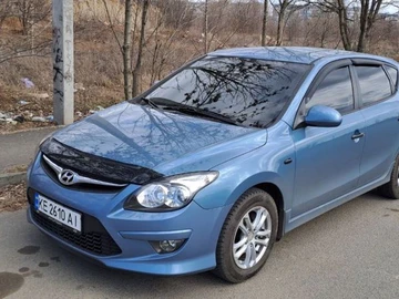 Авто Hyundai I30 2010 № 8214948