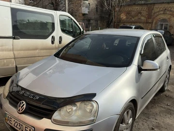 Авто Volkswagen Golf 2005 № 8214971