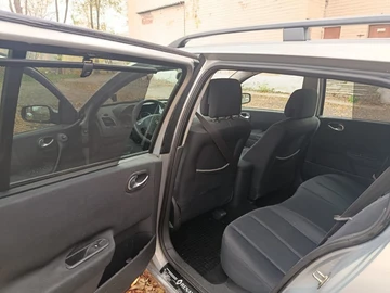 Авто Renault 4 2004 № 8214974
