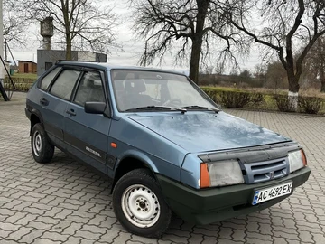 Авто ВАЗ 2109 1990 № 8214981