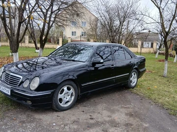 Авто Mercedes E Серия 2001 № 8215012