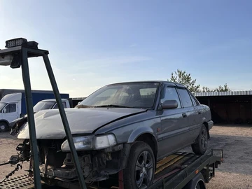 Авто Toyota Corolla 1990 № 8215193