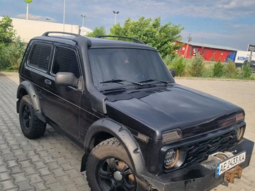 Авто ВАЗ 21214 2015 № 8215203