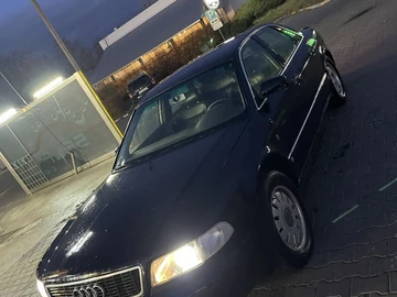 Авто Audi A8 2000 № 8215342