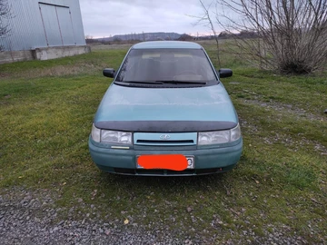 Авто ВАЗ 2110 2000 № 8215554