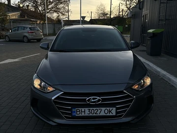 Авто Hyundai Elantra 2018 № 8215596