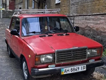 Авто ВАЗ 2107 1989 № 8215614
