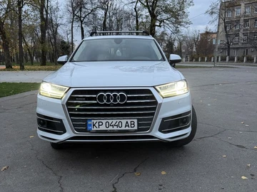 Авто Audi Q7 2018 № 8215630