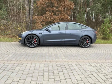 Авто Tesla Model 3 2020 № 8215644
