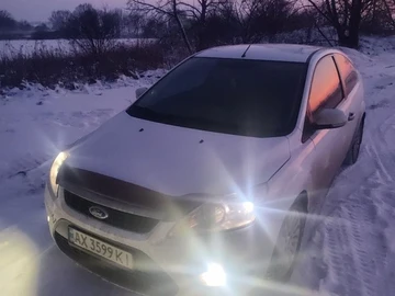 Авто Ford Focus 2010 № 8215657