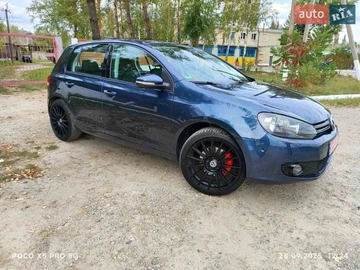 Авто Volkswagen Golf 2010 № 8215672