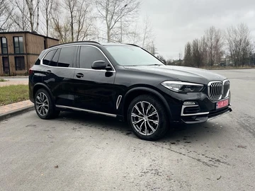 Авто BMW X5 2020 № 8215684