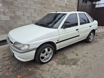 Авто Ford Escort 1991 № 8215905