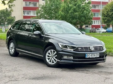 Авто Volkswagen Passat Variant 2018 № 8215959