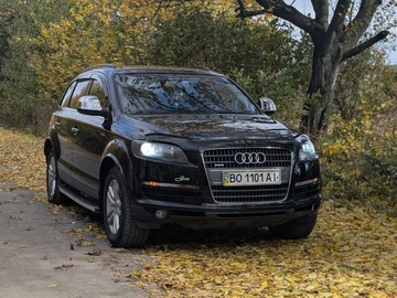 Авто Audi Q7 2008 № 8216008