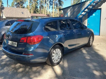 Авто Opel Astra 2014 № 8216027