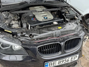 Авто BMW 5 Серия 2004 № 8216277