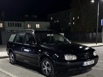 Авто Volkswagen Golf 2003 № 8216278