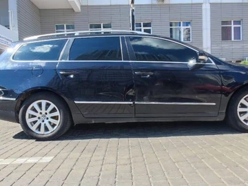 Авто Volkswagen Passat Variant 2006 № 8216496