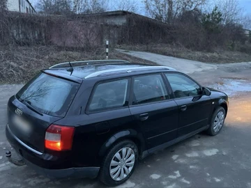 Авто Audi A4 2004 № 8216500