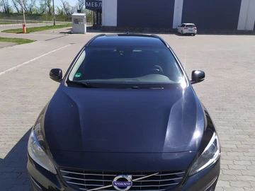 Авто Volvo V60 2014 № 8216640