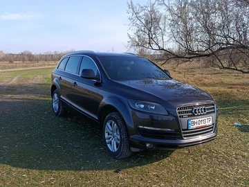 Авто Audi Q7 2007 № 8216649