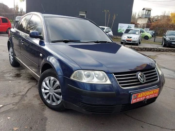 Авто Volkswagen Passat Sedan 2002 № 8216700