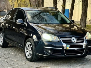 Авто Volkswagen Jetta 2008 № 8216710
