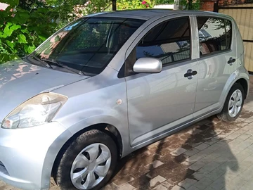 Авто Daihatsu Sirion 2008 № 8216736