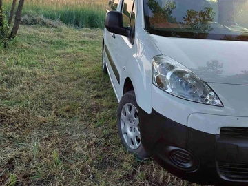 Авто Peugeot Partner 2011 № 8216757