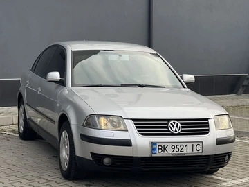 Авто Volkswagen Passat Sedan 2003 № 8216852