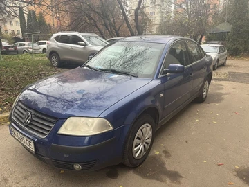 Авто Volkswagen Passat Sedan 2001 № 8217009