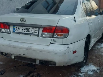 Авто Infiniti G25 1998 № 8217106