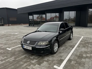 Авто Volkswagen Passat Sedan 2003 № 8217400
