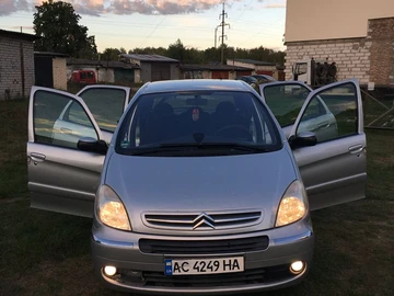 Авто Citroen Xsara Picasso 2009 № 8217565
