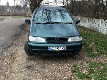 Авто Volkswagen Sharan 1996 № 8217802