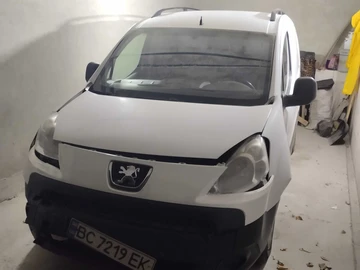 Авто Peugeot Partner 2011 № 8217960
