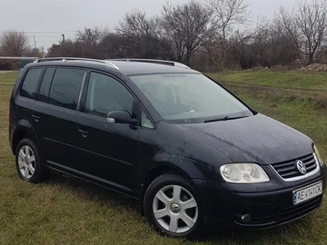 Авто Volkswagen Touran 2005 № 8218154