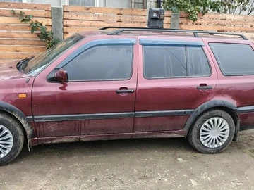 Авто Volkswagen Golf 1994 № 8218181