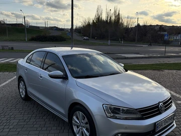 Авто Volkswagen Jetta 2016 № 8218191