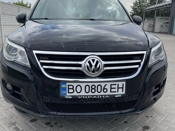 Авто Volkswagen Tiguan 2010 № 8218259
