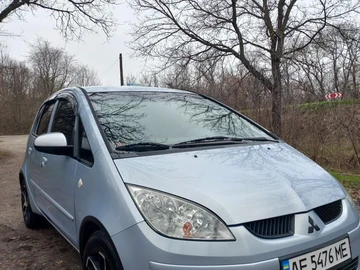 Авто Mitsubishi Colt 2004 № 8218347