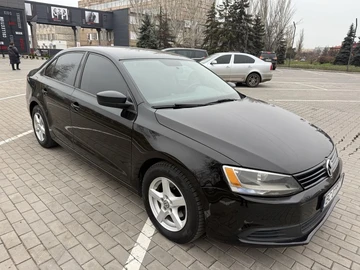 Авто Volkswagen Jetta 2012 № 8218359
