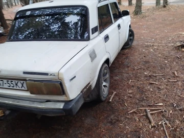 Авто ВАЗ 2105 1986 № 8218394