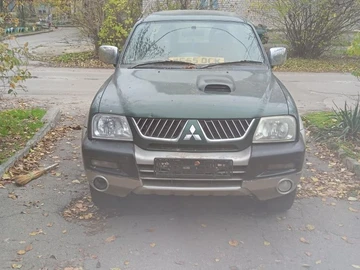Авто Mitsubishi L 200 2005 № 8218565