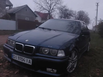 Авто BMW 3 Серия 1993 № 8218582