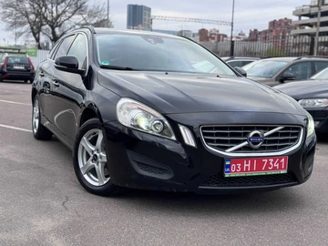 Авто Volvo V60 2012 № 8218697