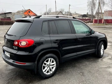 Авто Volkswagen Tiguan 2010 № 8218780