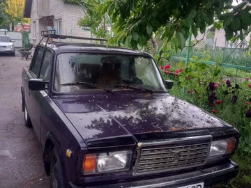 Авто ВАЗ 2107 2004 № 8218787