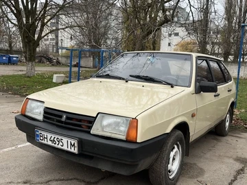 Авто ВАЗ 2109 1988 № 8218888